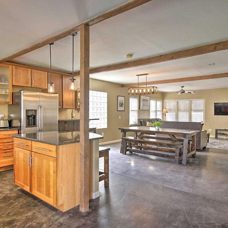 Central Phoenix Cottage With Private Yard! Buitenkant foto