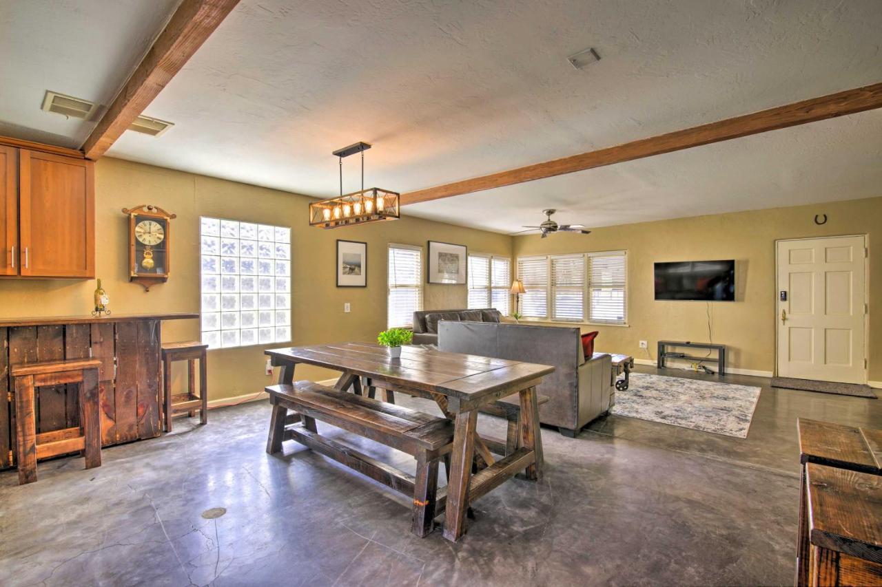 Central Phoenix Cottage With Private Yard! Buitenkant foto
